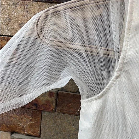 Elegant Little Angels White with Gold Accent Girls Dress Perfect for Christmas! - Picture 2 of 6